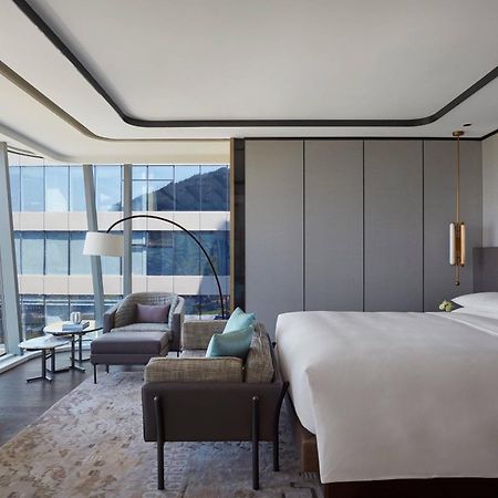 Xuzhou Marriott Hotel Lakeview Экстерьер фото