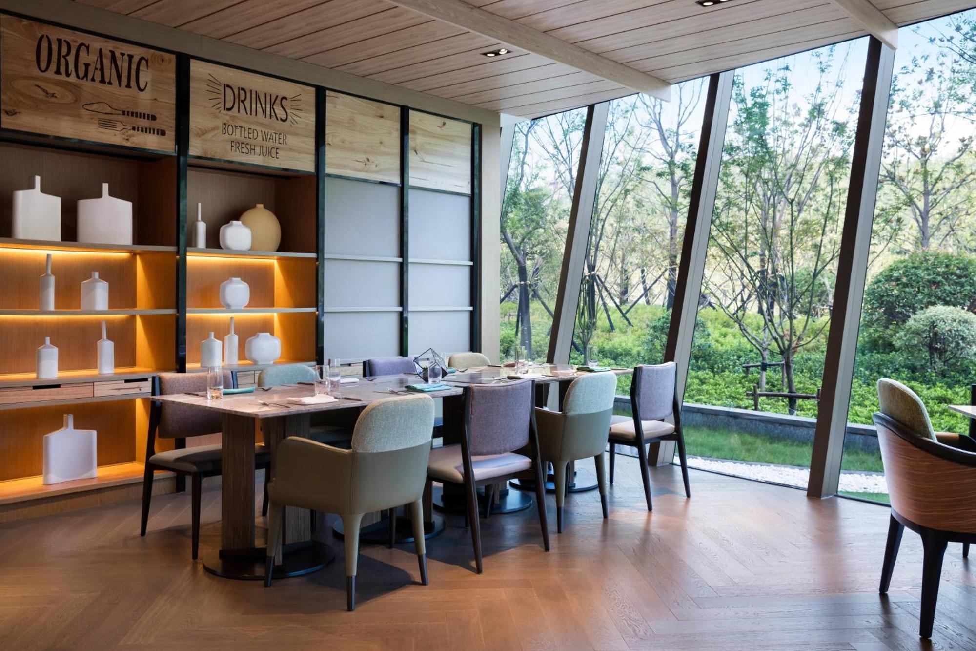 Xuzhou Marriott Hotel Lakeview Экстерьер фото